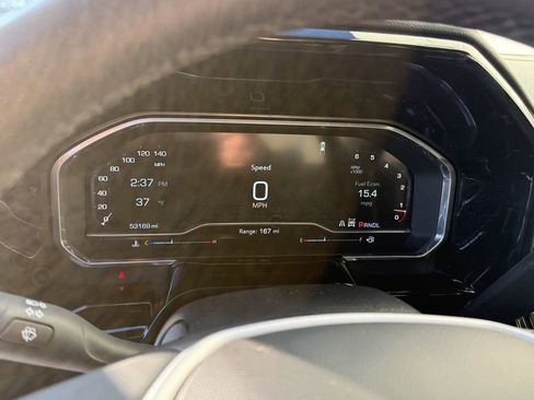 Used 2024 GMC Sierra 1500 SLE image 18