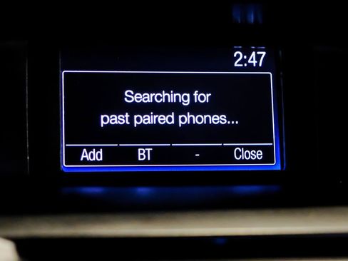 Used 2017 Ford Focus SE image 25