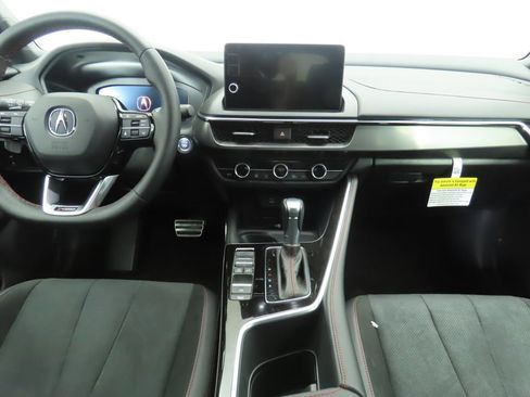 Certified 2025 Acura ADX A-Spec image 13