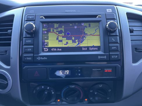 Used 2013 Toyota Tacoma 4x4 Double Cab w/ TRD Sport Pkg image 25