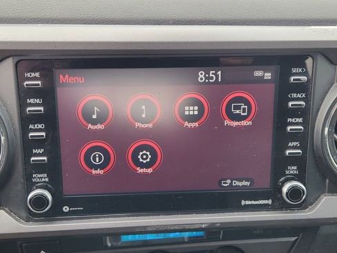 Used 2023 Toyota Tacoma TRD Off-Road image 12