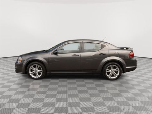 Used 2014 Dodge Avenger SE w/ Rallye Appearance Group FWD image 19