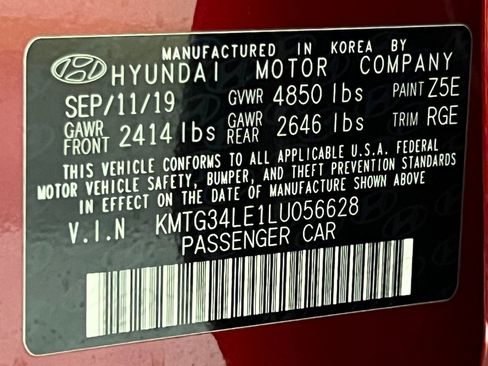 Used 2020 Genesis G70 3.3T w/ Sport Package image 20