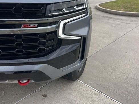 Used 2022 Chevrolet Tahoe Z71 w/ Luxury Package image 13