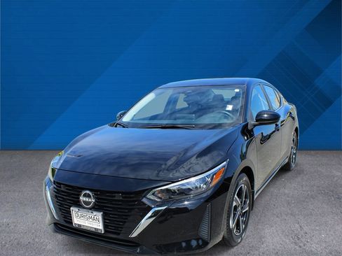 Used 2025 Nissan Sentra SV w/ Trunk Package FWD image 5