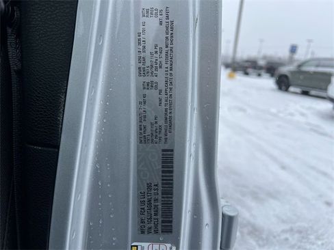 Used 2022 Jeep Gladiator Sport image 26