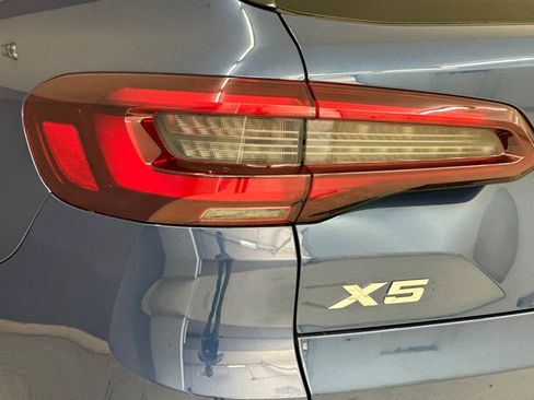 Certified 2022 BMW X5 sDrive40i w/ Parking Assistance Package image 12