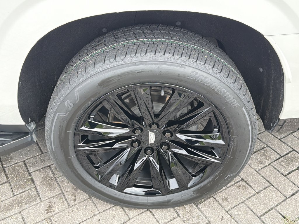 Certified 2022 Cadillac Escalade ESV Sport w/ Touring Package RWD image 36