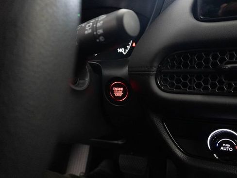 New 2027 Honda HR-V LX image 13