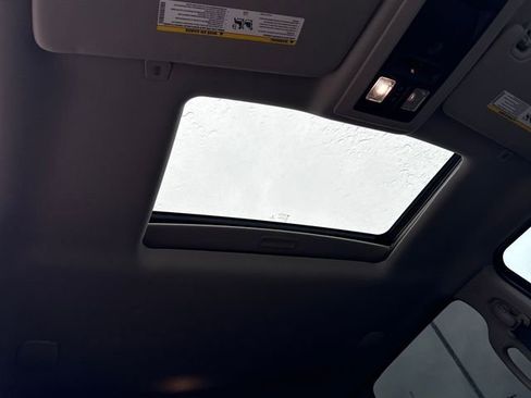 Used 2017 RAM 1500 Sport w/ Sport Premium Group image 23