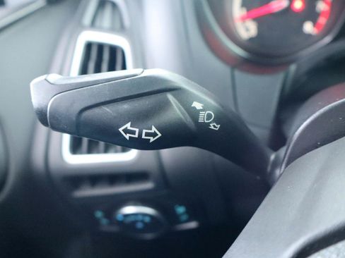 Used 2018 Ford Focus ST FWD image 27