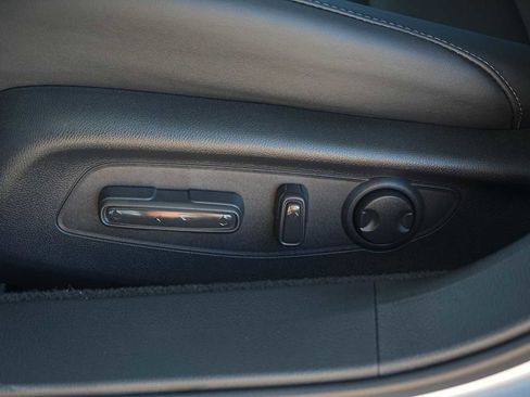 Certified 2025 Honda Accord EX-L image 12