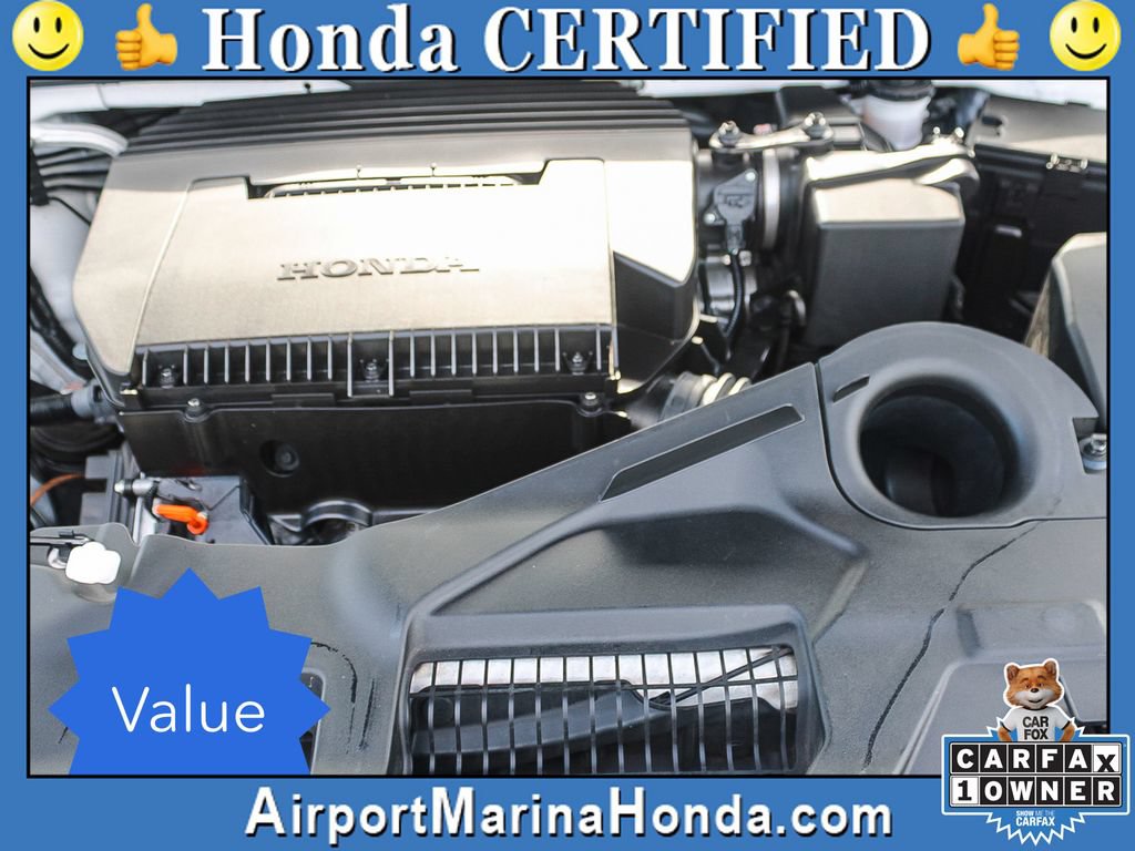 Certified 2025 Honda Pilot Touring image 29