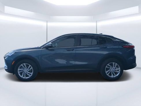 Used 2025 Buick Envista Preferred w/ Convenience II Package FWD image 6