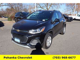 Used 2022 Chevrolet Trax LT w/ LT Convenience Package video 3