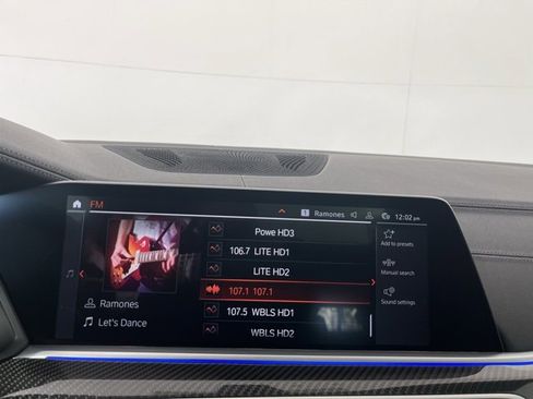 Used 2022 BMW X5 M50i w/ Executive Package image 15