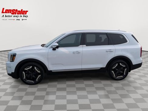 Used 2023 Kia Telluride S w/ S Sunroof Package AWD/4WD image 2