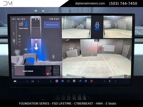 Used 2024 Tesla Cybertruck Cyberbeast AWD/4WD image 34