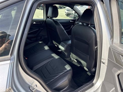 Used 2021 Volkswagen Jetta GLI Autobahn image 26