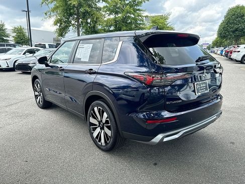 Used 2025 Mitsubishi Outlander SE AWD/4WD image 6