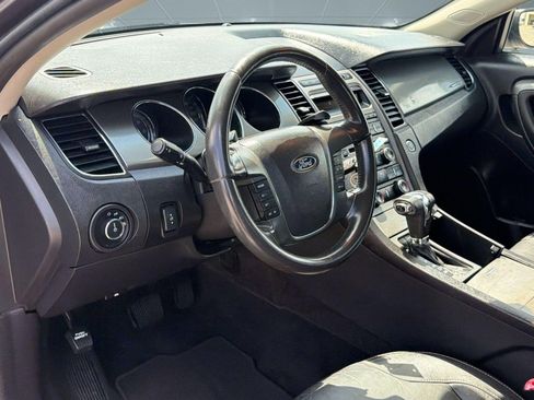 Used 2011 Ford Taurus SEL w/ 201A Rapid Spec Order Code FWD image 4