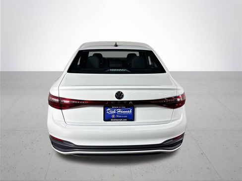 New 2026 Volkswagen Jetta Sport image 7
