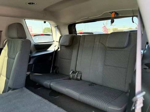 Used 2016 GMC Yukon SLE RWD image 15