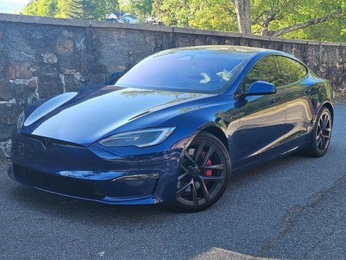Used 2024 Tesla Model S Plaid image 2