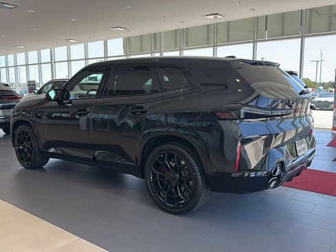 New 2026 BMW XM Label Red image 5