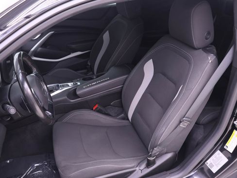 Used 2019 Chevrolet Camaro LT w/ RS Package RWD image 4