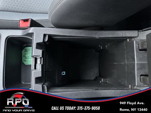 Used 2019 Ford Escape SE image 34