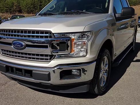Used 2018 Ford F150 XLT w/ Equipment Group 302A Luxury image 2