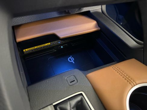 Used 2021 Toyota Avalon XSE image 28