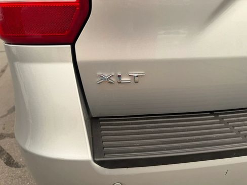 Used 2018 Ford Expedition XLT AWD/4WD image 39