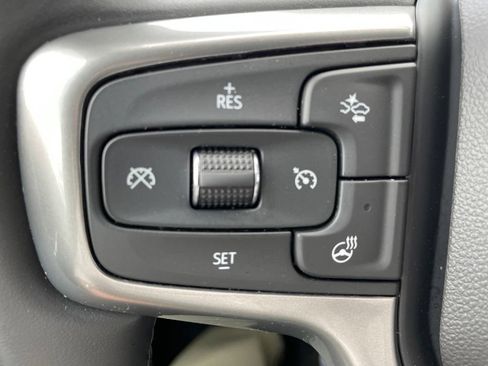 Used 2025 Chevrolet Silverado 1500 LTZ AWD/4WD image 18