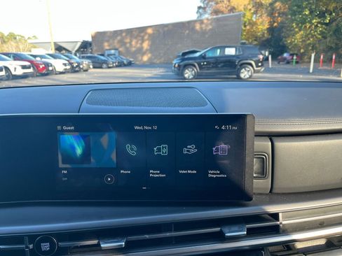 Used 2025 Hyundai Santa Fe SEL image 18