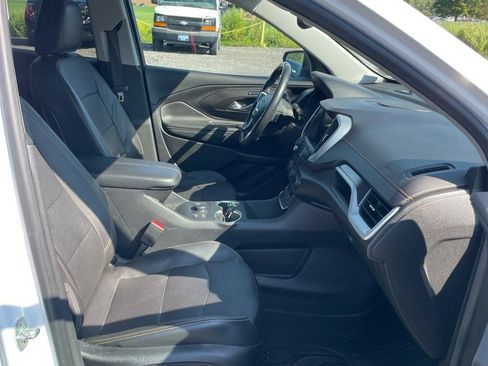Used 2020 GMC Terrain SLT w/ Preferred Package AWD/4WD image 6
