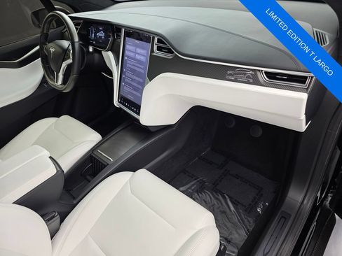 Used 2018 Tesla Model X P100D AWD/4WD image 33