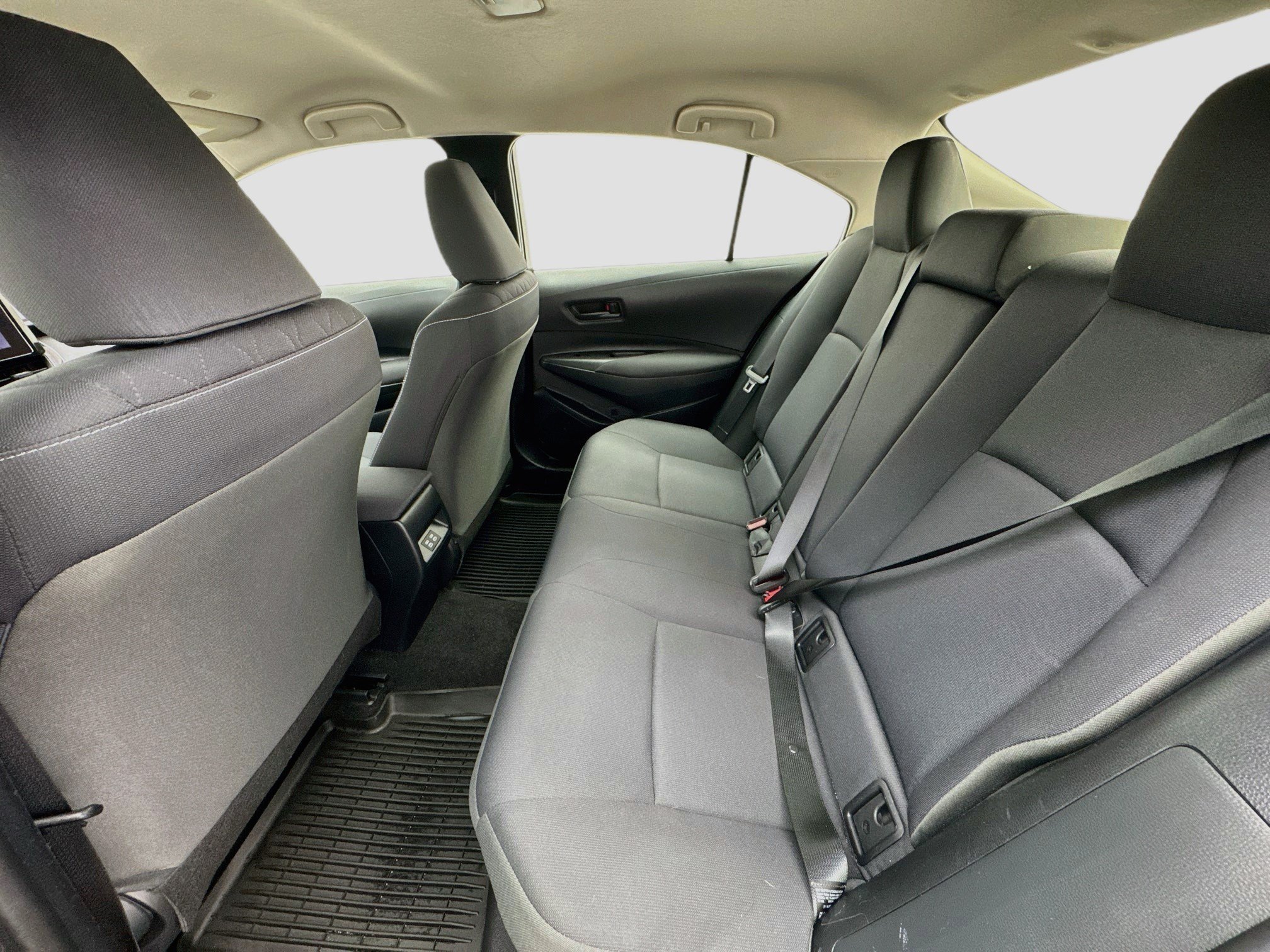 Used 2024 Toyota Corolla LE w/ LE Convenience Package AWD/4WD image 15