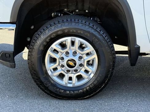 Certified 2025 Chevrolet Silverado 2500 LT w/ Convenience Package AWD/4WD image 9