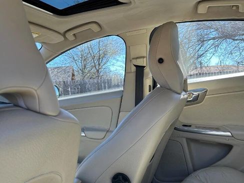 Used 2013 Volvo S60 T5 image 31