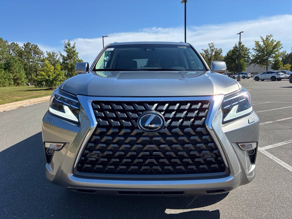 Used 2021 Lexus GX 460 Premium AWD/4WD image 2