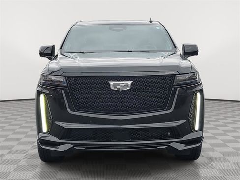 Certified 2024 Cadillac Escalade ESV V w/ LPO, ONYX Package image 2