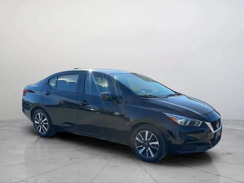 Used 2021 Nissan Versa SV FWD image 12