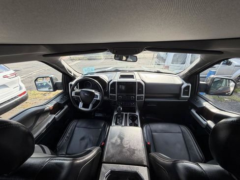 Used 2017 Ford F150 Lariat w/ Equipment Group 501A Mid AWD/4WD image 30