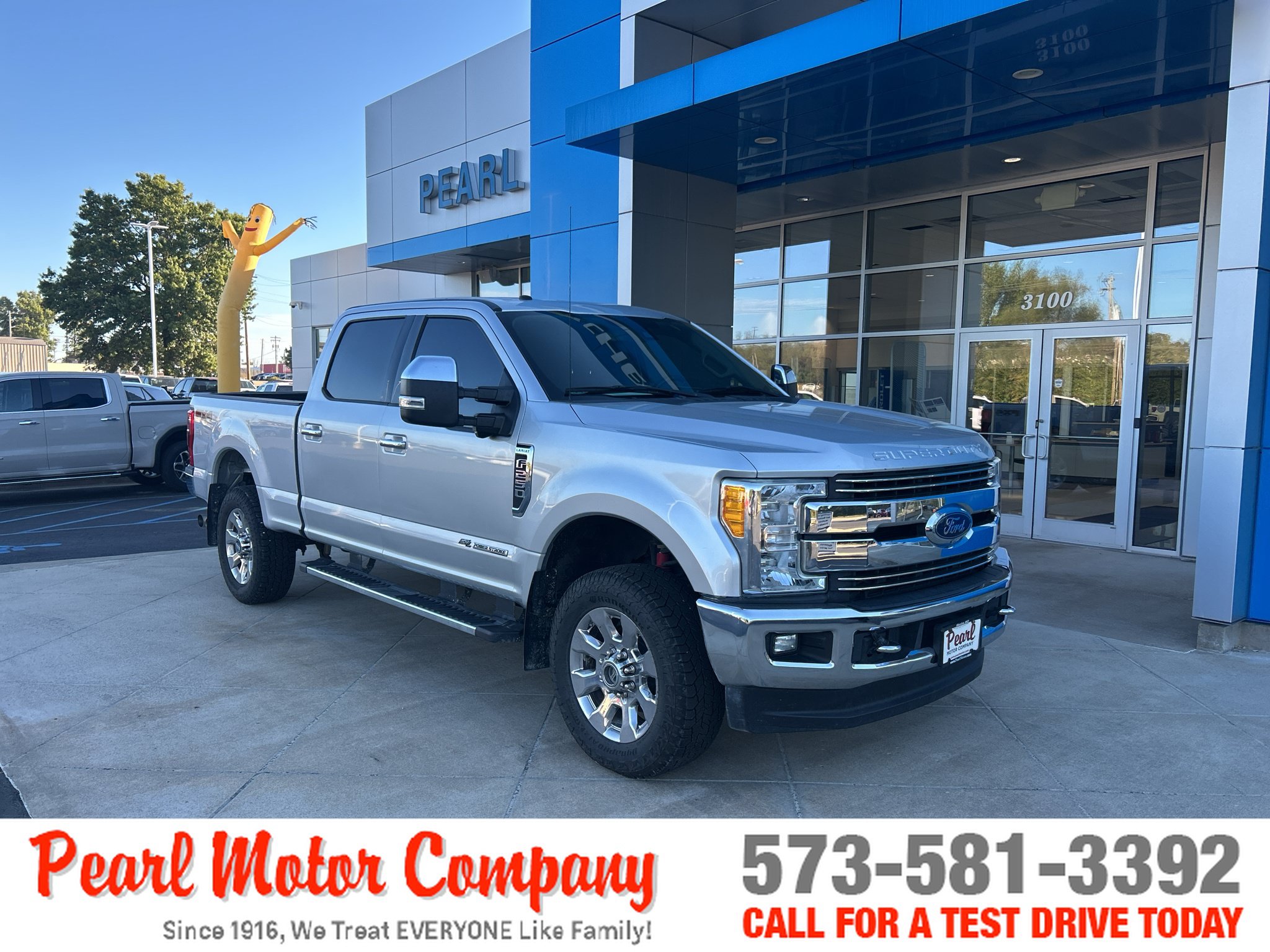 Used 2017 Ford F250 Lariat w/ Tow Technology Bundle AWD/4WD image 1