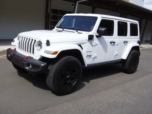 Used 2022 Jeep Wrangler Unlimited Sahara w/ Cold Weather Group image 1