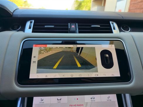 Used 2019 Land Rover Range Rover Sport HSE AWD/4WD image 21