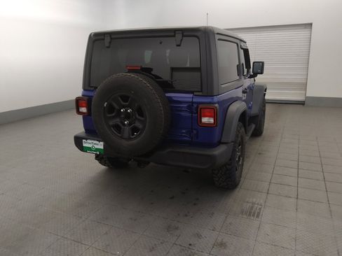 Used 2018 Jeep Wrangler Sport AWD/4WD image 7