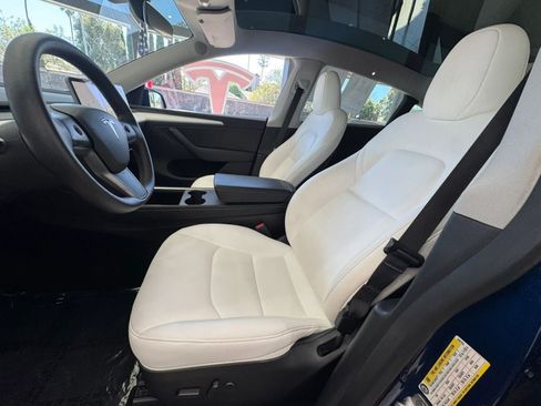 Used 2023 Tesla Model Y Long Range AWD/4WD image 10